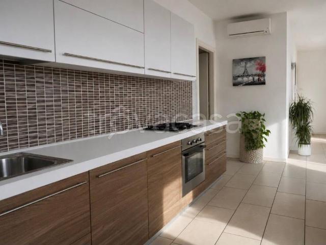 Appartamento in affitto a Fonte, Loria