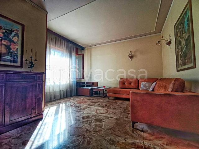 Appartamento in affitto a Alte Ceccato, Montecchio Maggiore