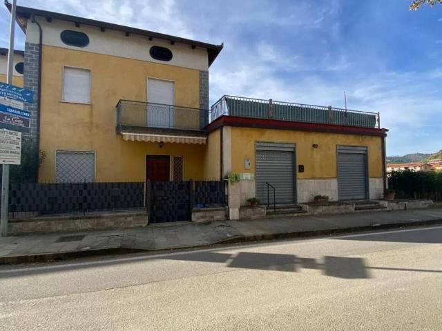 Appartamento in affitto a San Mauro Cilento, Campania