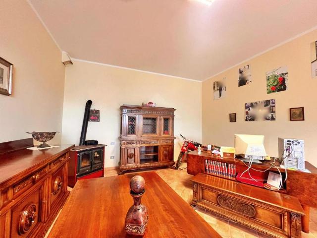 Appartamento in affitto a Attigliano, Umbria