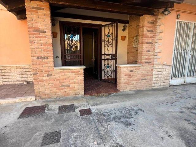 Appartamento in affitto a Montefusco, Campania