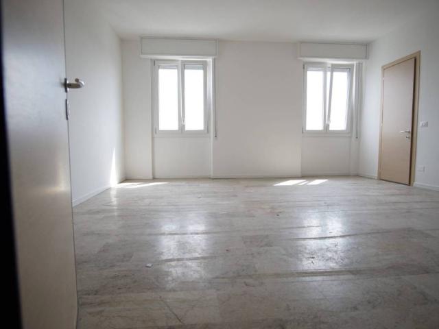 Appartamento in affitto a Montello, Lombardia