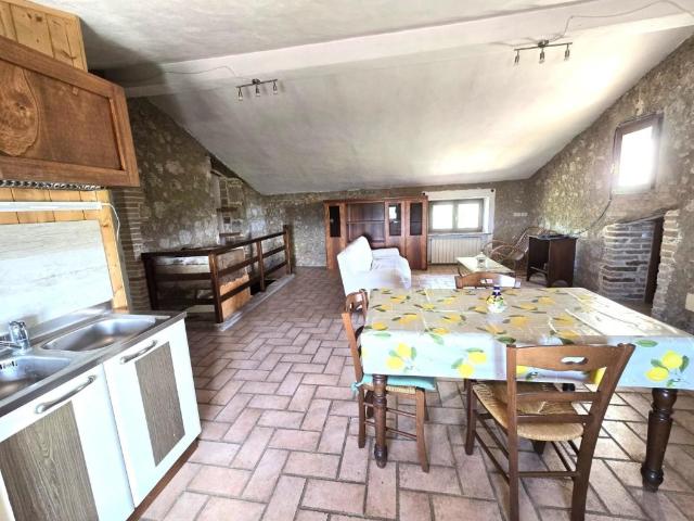 Appartamento in affitto a Casole D'elsa, Toscana