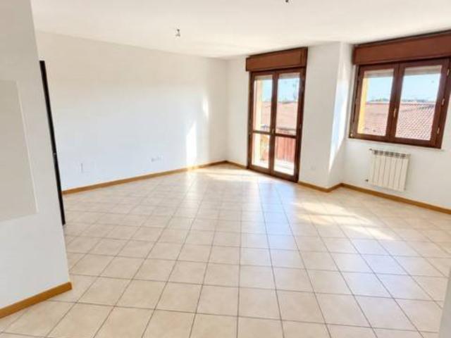 Appartamento in affitto a Montichiari, Brescia
