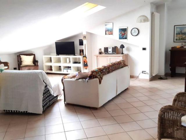 Appartamento in affitto a Montignoso, Toscana