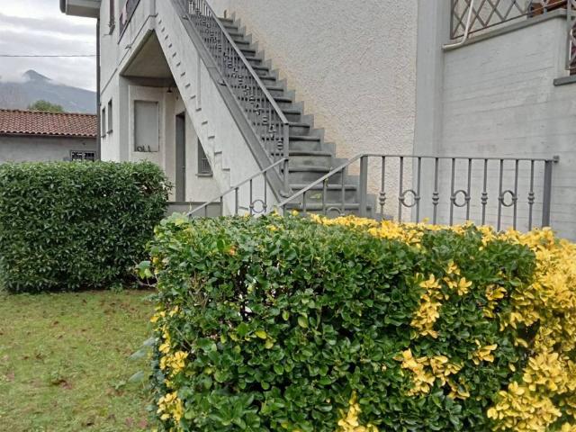 Appartamento in affitto a Cervaiolo, Montignoso