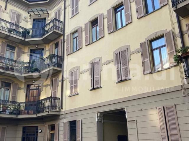 Appartamento in affitto a Regina Pacis, Monza
