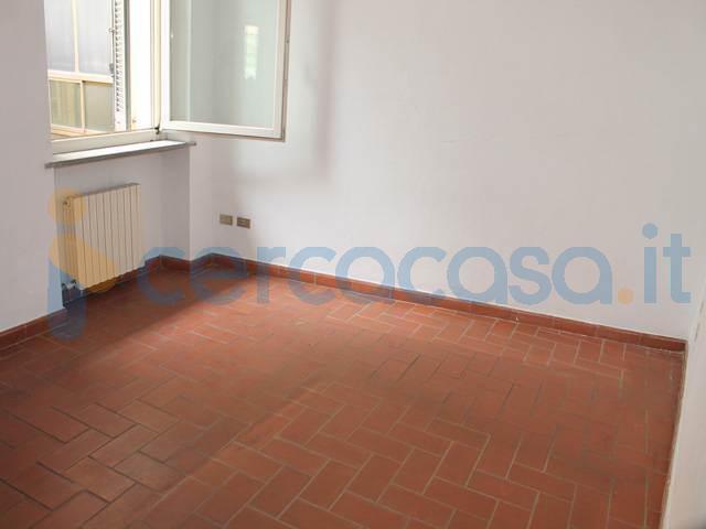 Appartamento in affitto a Oltresempione, Legnano