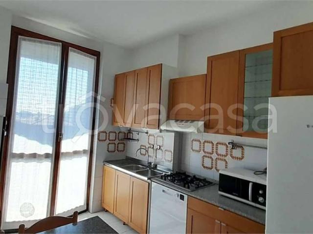 Appartamento in affitto a Biassono