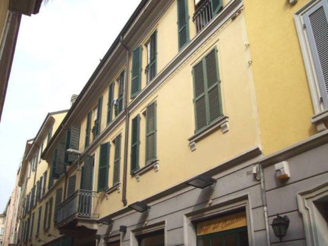 Appartamento in affitto a Centro, Monza