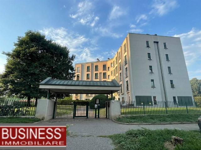 Appartamento in affitto a Triante, Monza