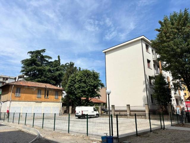 Appartamento in affitto a Triante, Monza