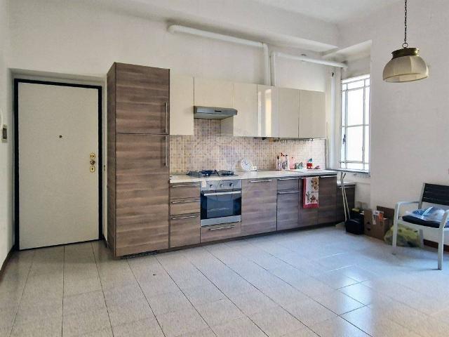 Appartamento in affitto a Centro, Monza