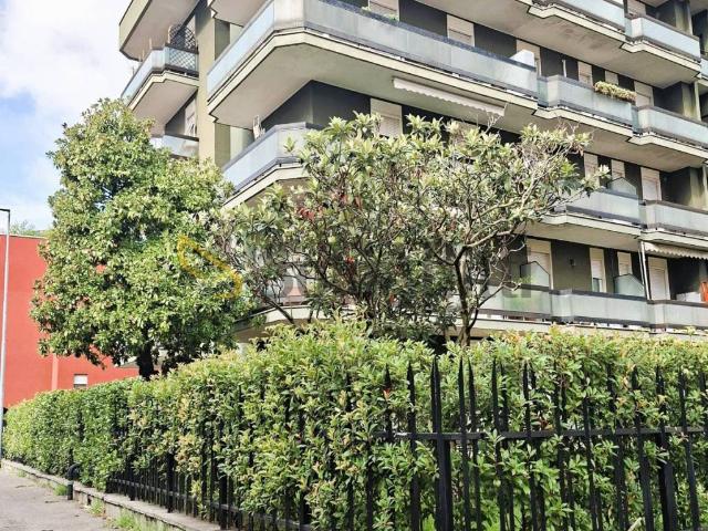 Appartamento in affitto a Triante, Monza