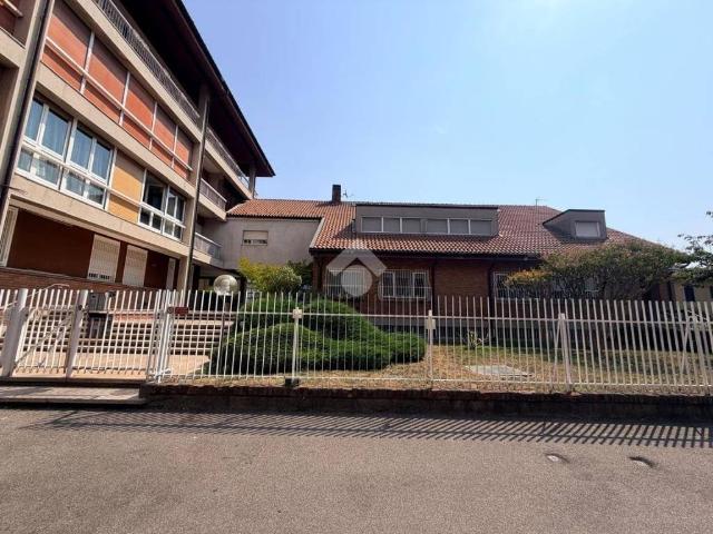 Appartamento in affitto a San Fruttuoso, Monza