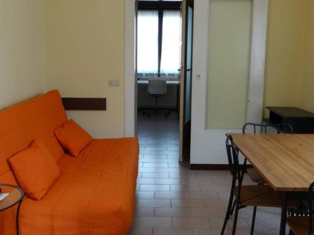 Appartamento in affitto a Cazzaniga, Monza