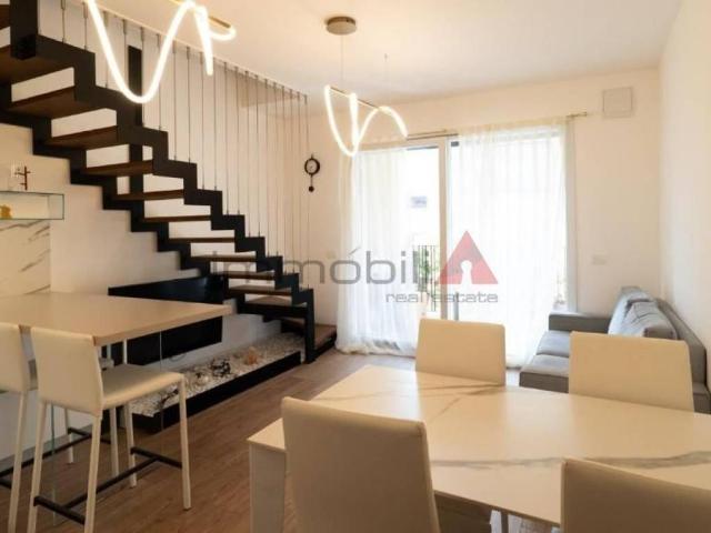 Appartamento in affitto a Regina Pacis, Monza