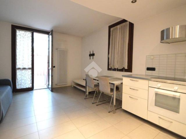 Appartamento in affitto a San Rocco, Monza