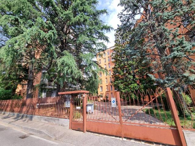 Appartamento in affitto a Cazzaniga, Monza