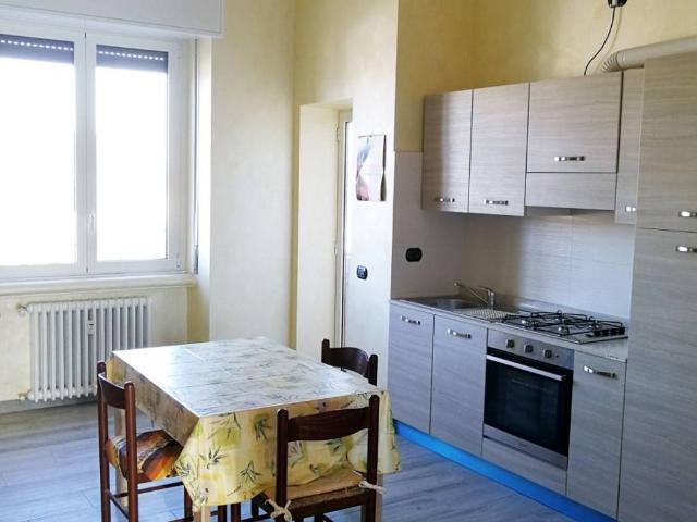 Appartamento in affitto a Triante, Monza