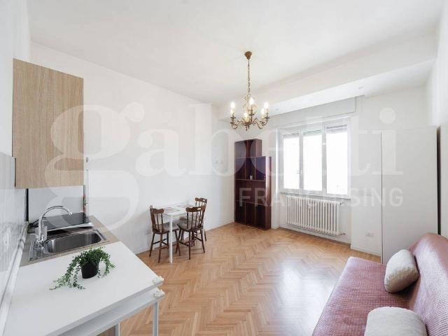 Appartamento in affitto a Triante, Monza
