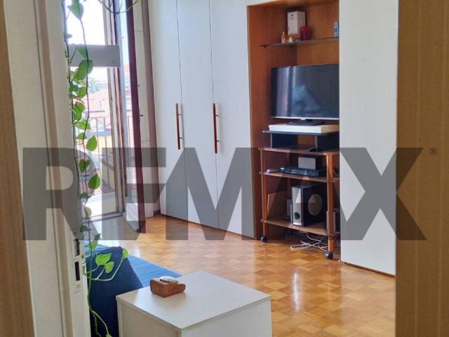 Appartamento in affitto a Centro, Monza