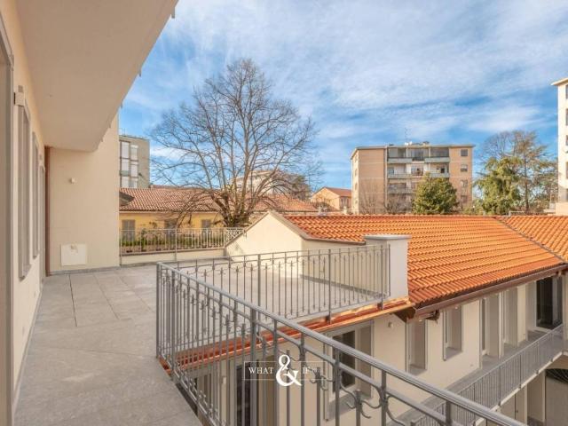 Appartamento in affitto a Centro, Monza