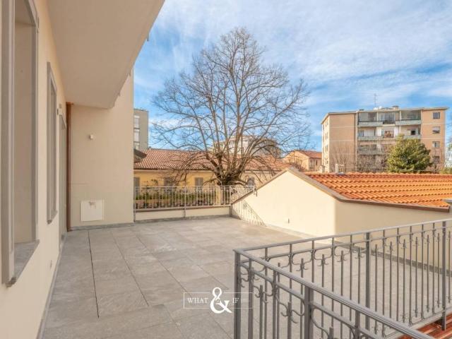 Appartamento in affitto a Centro, Monza