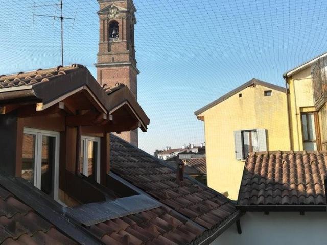 Appartamento in affitto a Centro, Monza
