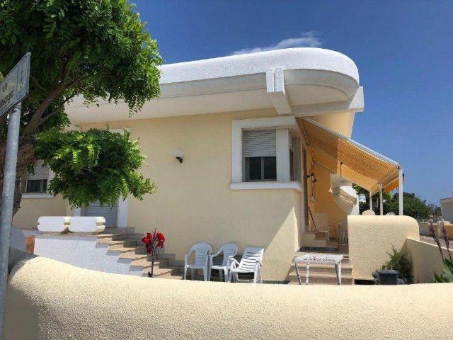 Appartamento in affitto a Torre Vado, Puglia