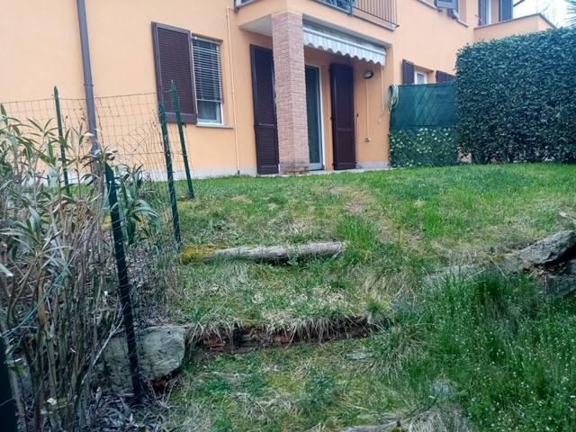 Appartamento in affitto a Mornago, Lombardia