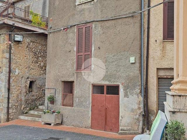 Appartamento in affitto a Morolo, Lazio