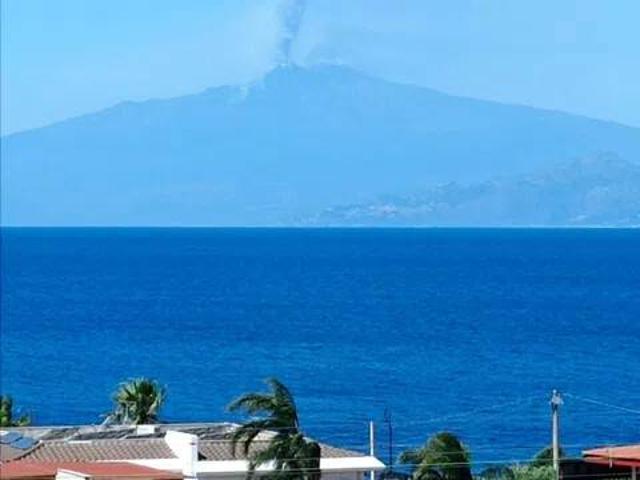 Appartamento in affitto a Lazzàro, Calabria