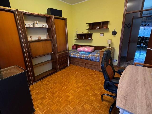 Appartamento in affitto a Muggiò, Lombardia
