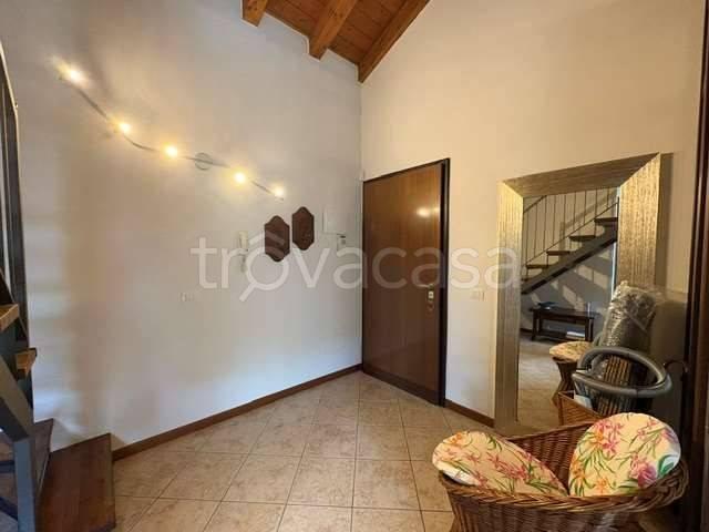Appartamento in affitto a Mulazzano, Lombardia
