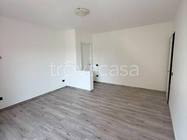 Appartamento in affitto a Mulazzano, Lombardia