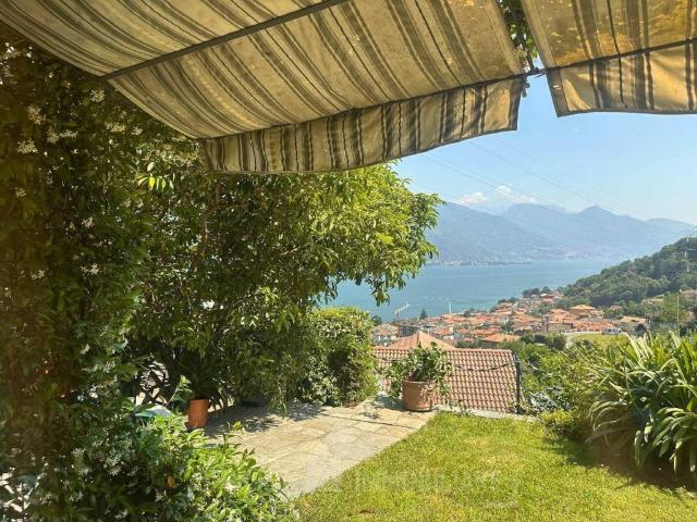 Appartamento in affitto a Musso, Lombardia