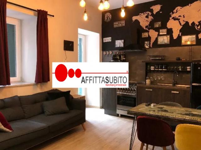 Appartamento in affitto a Municipalità 2, Campania