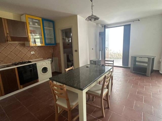 Appartamento in affitto a Guantai, Campania