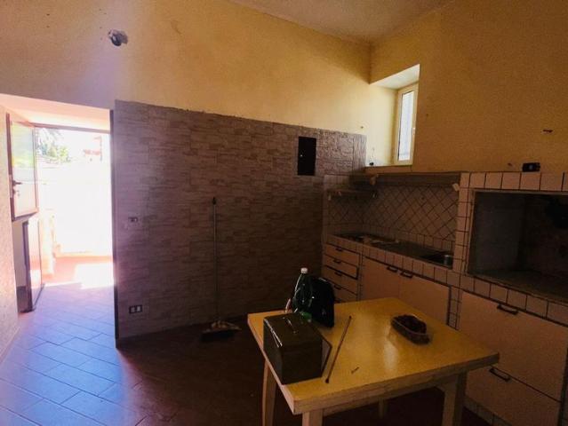 Appartamento in affitto a Coroglio, Campania