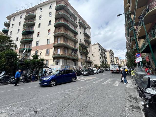 Appartamento in affitto a Municipalità 5, Campania