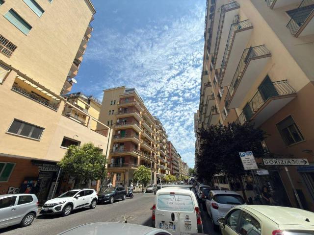 Appartamento in affitto a Municipalità 5, Campania