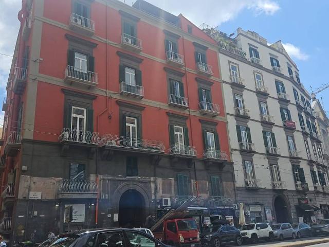 Appartamento in affitto a Municipalità 2, Campania