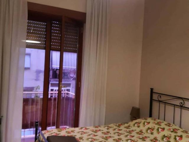 Appartamento in affitto a Municipalità 4, Campania