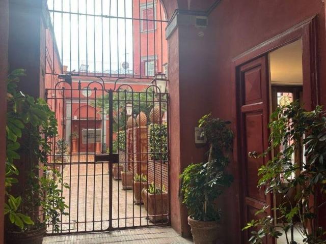 Appartamento in affitto a Municipalità 1, Napola