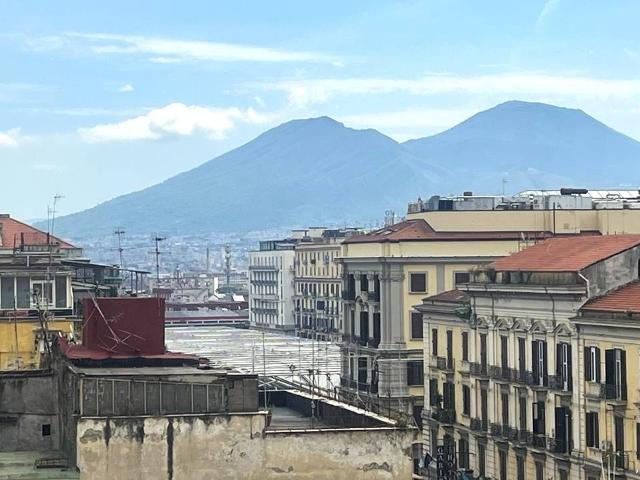 Appartamento in affitto a Municipalità 4, Napola