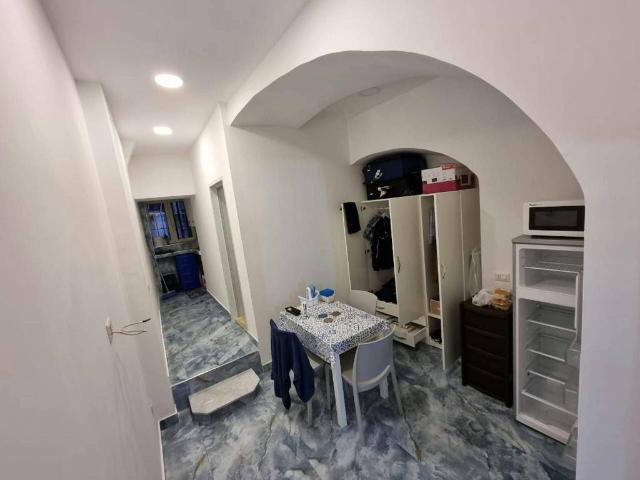 Appartamento in affitto a Municipalità 4, Campania