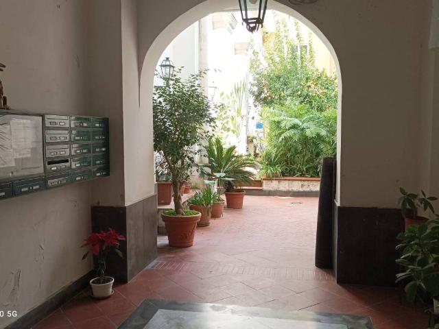 Appartamento in affitto a Municipalità 1, Pizzofalcone