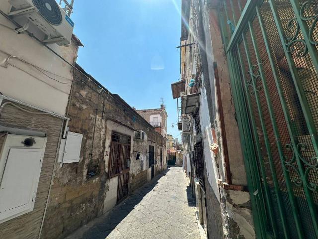 Appartamento in affitto a Municipalità 3, Campania