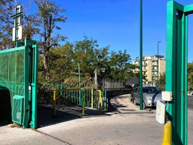 Appartamento in affitto a Municipalità 10, Campania